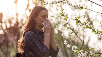 Suivez les pollens en temps r&eacute;el avec France Pollens